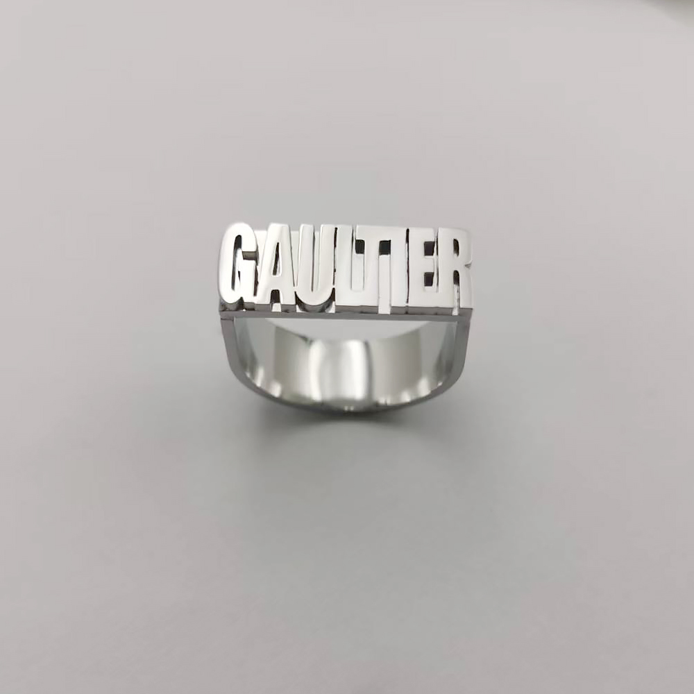 Anéis góticos dourados persona - Initial Ring Custom avaliação e preço